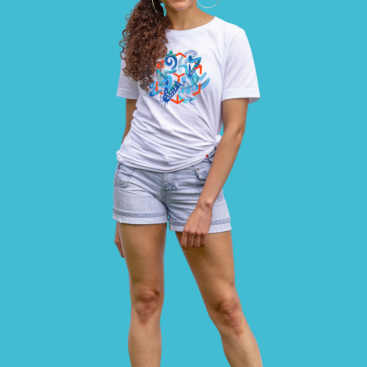 niantic supply swipe free from reali-tee on female model with blue  background zoomed in